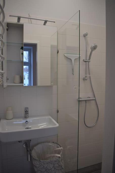 Ds Apartment 5 Wina Bagian luar foto
