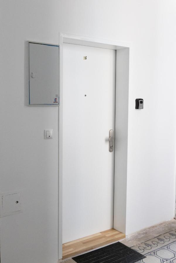 Ds Apartment 5 Wina Bagian luar foto